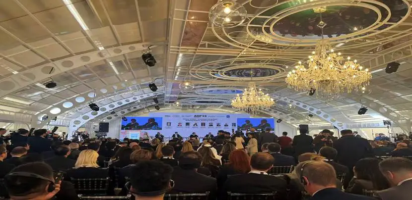 博耳电力出席首届阿塞拜疆国际投资论坛，共拓绿色电力能源新蓝海